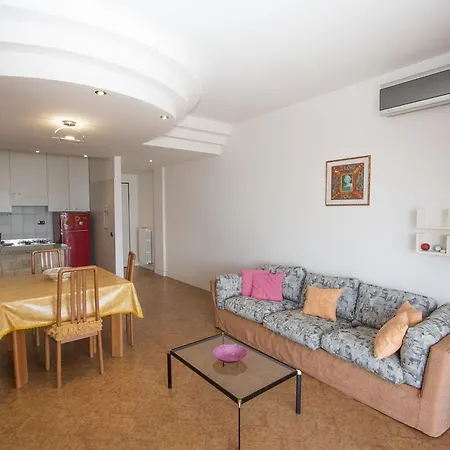 Vistamare Apartment *
