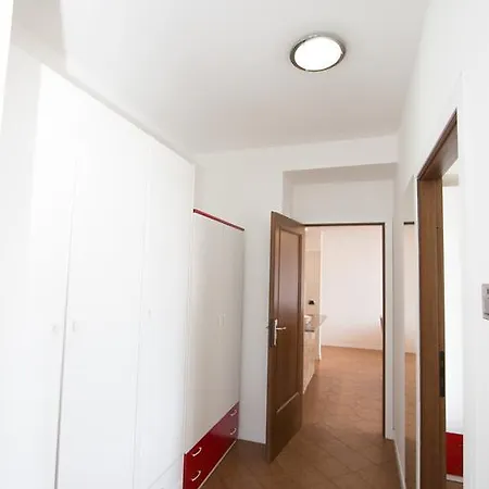 Vistamare Apartment *